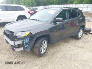 2019 Jeep Compass Latitude with VIN 3C4NJDBB8KT748588, listed as a IAAI auction lot 42224482 with 70,810 mi miles and . Bid and sale history available at DreamBid. Image 18.