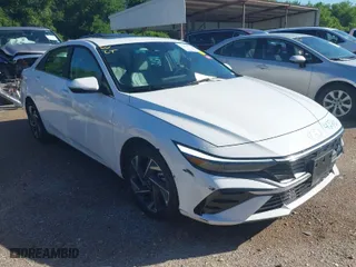 2025 Hyundai Elantra Limited with VIN KMHLP4DG5SU894270, listed as a IAAI auction lot 42075628 with 11,080 mi miles. Bid and sale history available at carsss.com. Image 1.