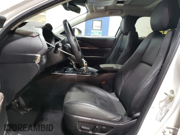 2023 Mazda CX-30 Premium Plus with VIN 3MVDMBEY3PM587798, listed as a Copart auction lot 86524444 with 9,860 mi miles and Salvage title. Bid and sale history available at DreamBid. Image 7.