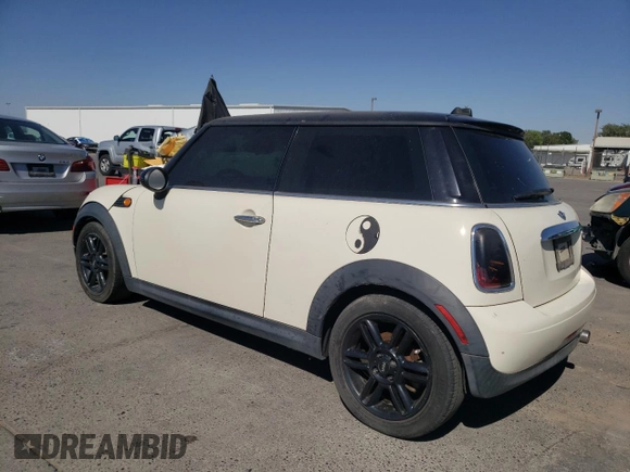 2012 MINI Hardtop with VIN WMWSU3C58CT186490, listed as a Copart auction lot 56052095 with 114,596 mi miles and Clean Title. Bid and sale history available at DreamBid. Image 2.