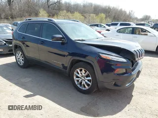 2015 Jeep Cherokee Limited with VIN 1C4PJMDS5FW649720, listed as a IAAI auction lot 42046740 with 158,147 mi miles. Bid and sale history available at carsss.com. Image 1.