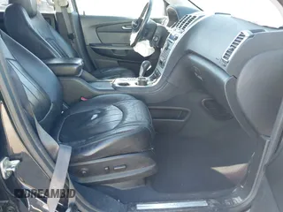 2012 GMC Acadia SLT2 with VIN 1GKKRSED8CJ227011, listed as a IAAI auction lot 41606522 with 131,479 mi miles. Bid and sale history available at carsss.com. Image 5.