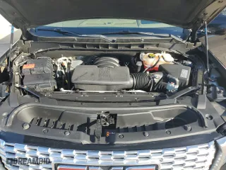 2021 GMC Yukon XL Denali with VIN 1GKS2JKL1MR444476, listed as a Copart auction lot 47827265 with 98,058 mi miles and Salvage Title. Bid and sale history available at carsss.com. Image 12.