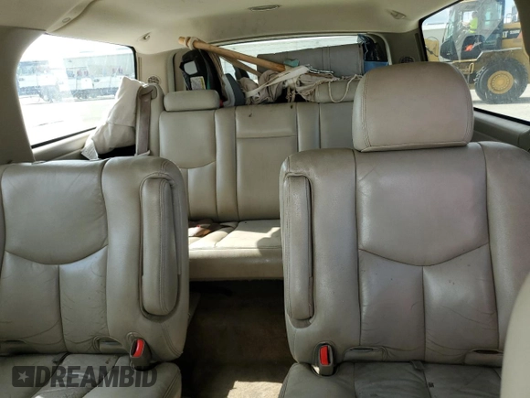 2005 Chevrolet Suburban LT with VIN 1GNEC16Z05J130250, listed as a Copart auction lot 73827604 with 166,013 mi miles and Non Repairable. Bid and sale history available at carsss.com. Image 10.