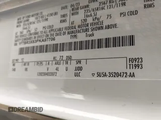 2023 Ford Transit Cargo z VIN 1FTBR3X83PKA97706, wystawiony jako IAAI lot #42253817 z przebiegiem 54 042 mil mil oraz . Historia ofert i sprzedaży dostępna na DreamBid. Obrazek 9.