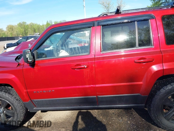 2013 Jeep Patriot Sport with VIN 1C4NJRBB0DD174560, listed as a IAAI auction lot 42101821 with 107,988 mi miles and . Bid and sale history available at carsss.com. Image 15.