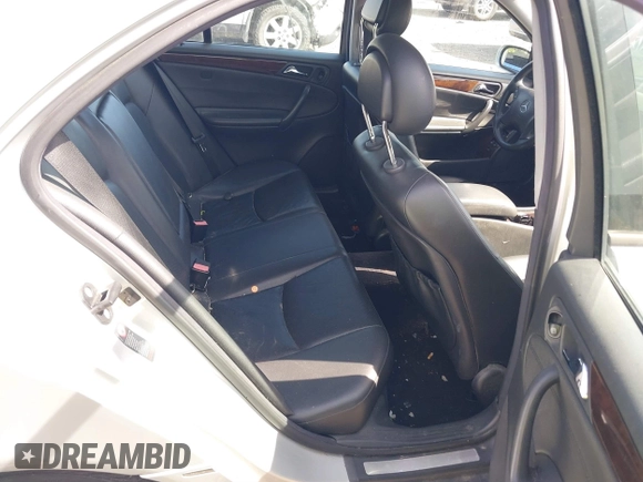 2001 Mercedes-Benz C 230/260/280/320 with VIN WDBRF61J21F090703, listed as a IAAI auction lot 39143746 with 123,812 mi miles and . Bid and sale history available at DreamBid. Image 8.
