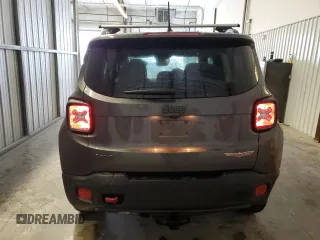2017 Jeep Renegade Trailhawk with VIN ZACCJBCB4HPF09713, listed as a Copart auction lot 44865445 with 166,617 mi miles and Salvage title. Bid and sale history available at DreamBid. Image 6.