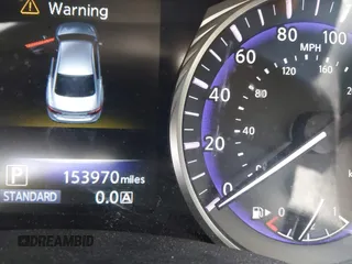 2015 Infiniti Q50 z VIN JN1BV7AP9FM335745, wystawiony jako IAAI lot #42336325 z przebiegiem 153 970 mil mil oraz . Historia ofert i sprzedaży dostępna na DreamBid. Obrazek 7.