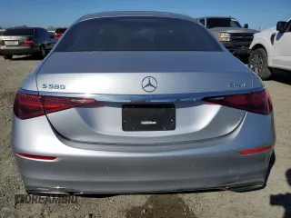2021 Mercedes-Benz S 580 z VIN W1K6G7GB8MA037874, wystawiony jako Copart lot #43447245 z przebiegiem Nie podano mil oraz Szkoda całkowita • Salvage title. Historia ofert i sprzedaży dostępna na DreamBid. Obrazek 6.