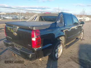 2008 Chevrolet Avalanche 2LT with VIN 3GNFK12348G161712, listed as a IAAI auction lot 41236767 with 257,624 mi miles and . Bid and sale history available at DreamBid. Image 4.