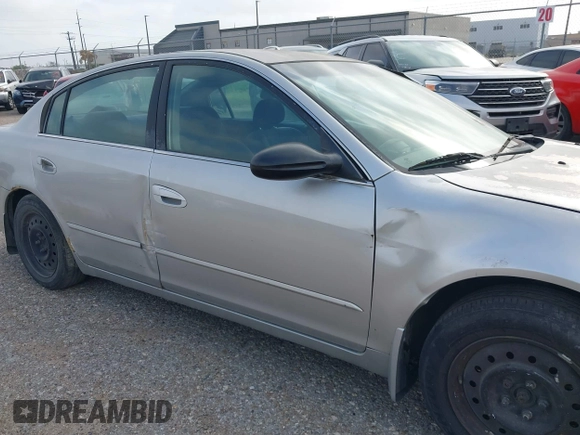 2003 Nissan Altima S with VIN 1N4AL11D43C179347, listed as a IAAI auction lot 41703259 with 1 mi miles. Bid and sale history available at carsss.com. Image 6.