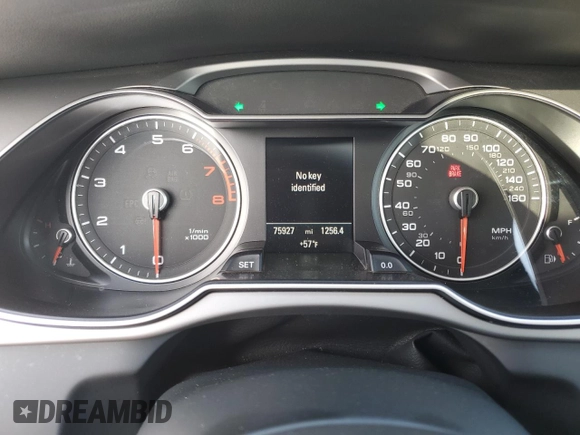 2015 Audi A4 Premium Plus z VIN WAUEFAFL4FN006582, wystawiony jako Copart lot #43193935 z przebiegiem 75 927 mil mil oraz Szkoda całkowita • Salvage title. Historia ofert i sprzedaży dostępna na DreamBid. Obrazek 9.