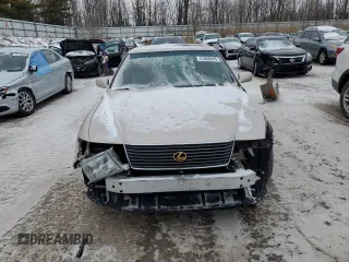 1995 Lexus LS 400 z VIN JT8UF22E2S0021180, wystawiony jako Copart lot #41846845 z przebiegiem 115 126 mil mil oraz Czysty tytuł • Clean title. Historia ofert i sprzedaży dostępna na DreamBid. Obrazek 5.