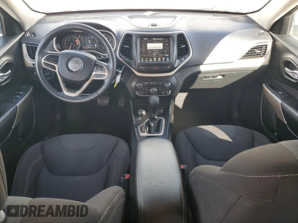 2017 Jeep Cherokee Latitude с VIN 1C4PJMCS0HW655400, выставлен на аукционе Copart как лот 43664355 с пробегом 135 997 миль миль и Списание • Salvage title. История ставок и продаж доступна на DreamBid. Изображение 8.
