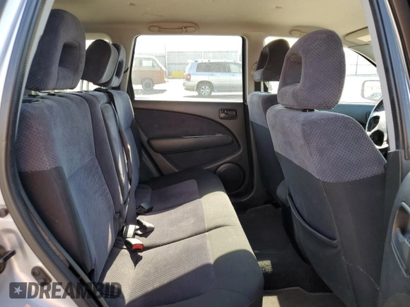 2004 Mitsubishi Outlander XLS with VIN JA4LX41F14U028546, listed as a Copart auction lot 63319084 with 169,105 mi miles and Salvage Title. Bid and sale history available at carsss.com. Image 10.