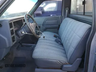 1989 Dodge Dakota z VIN 1B7GG26X9KS021432, wystawiony jako Copart lot #78311494 z przebiegiem 106 224 mil mil oraz Nie do naprawy • Non repairable. Historia ofert i sprzedaży dostępna na DreamBid. Obrazek 7.