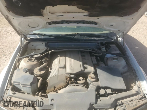2003 BMW 3 Series 325i with VIN WBAET37423NJ33256, listed as a Copart auction lot 43985715 with 117,346 mi miles and Clean Title. Bid and sale history available at DreamBid. Image 11.