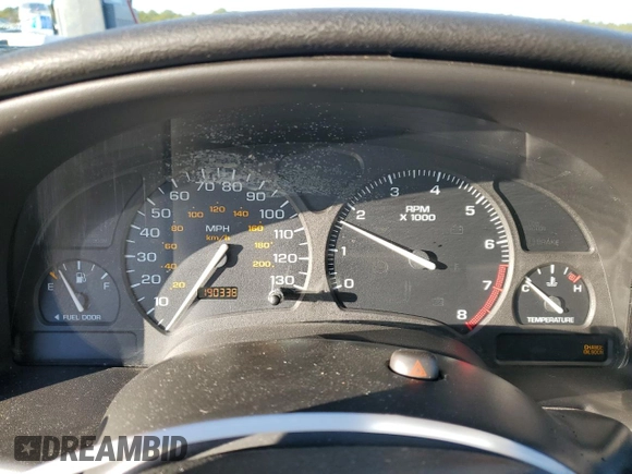 2001 Saturn SL z VIN 1G8ZK52771Z219294, wystawiony jako Copart lot #83155494 z przebiegiem 190 338 mil mil oraz Szkody całkowita. Historia ofert i sprzedaży dostępna na DreamBid. Obrazek 9.