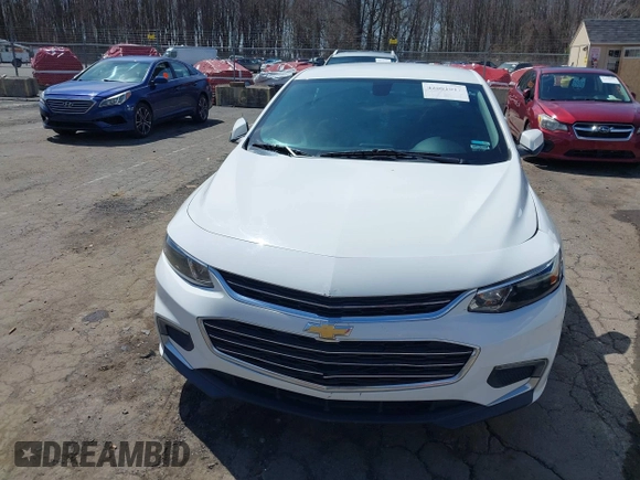 2018 Chevrolet Malibu LT with VIN 1G1ZD5ST1JF142770, listed as a IAAI auction lot 42001817 with 146,732 mi miles. Bid and sale history available at carsss.com. Image 13.