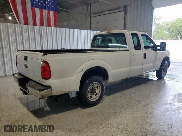 2016 Ford F-250 XLT with VIN 1FT7X2A6XGEA65962, listed as a Copart auction lot 61501905 with 201,887 mi miles and Clean title. Bid and sale history available at DreamBid. Image 3.