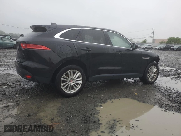 2018 Jaguar F-Pace 25t Prestige with VIN SADCK2FX8JA272822, listed as a Copart auction lot 56143405 with 133,710 mi miles and Salvage title. Bid and sale history available at DreamBid. Image 3.