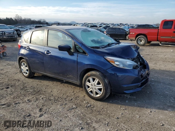 2018 Nissan Note SV z VIN 3N1CE2CP3JL361376, wystawiony jako Copart lot #45327995 z przebiegiem 115 907 mil mil oraz Szkoda całkowita • Salvage title. Historia ofert i sprzedaży dostępna na DreamBid. Obrazek 4.