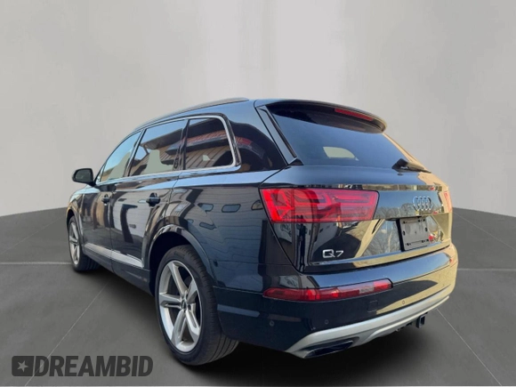 2019 Audi Q7 Prestige with VIN WA1VAAF76KD010048, listed as a Copart auction lot 49543535 with 127,196 mi miles and Clean Title. Bid and sale history available at carsss.com. Image 3.