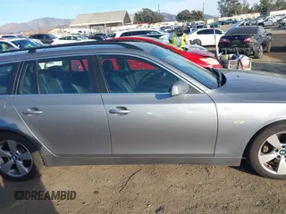 2007 BMW 5 Series 530xi with VIN WBANN73527CN04174, listed as a IAAI auction lot 41401304 with 114,405 mi miles and . Bid and sale history available at DreamBid. Image 13.