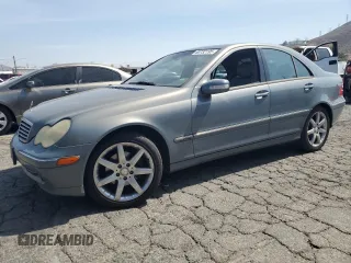 2004 Mercedes-Benz C 230 Kompressor z VIN WDBRF40J84F483289, wystawiony jako Copart lot #60732195 z przebiegiem 109 846 mil mil oraz Czysty tytuł • Clean title. Historia ofert i sprzedaży dostępna na DreamBid. Obrazek 1.