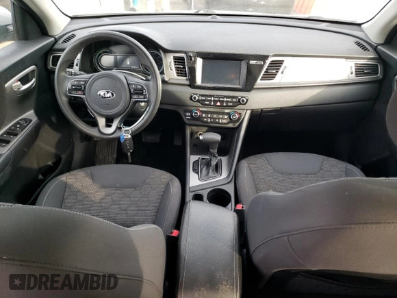 2017 Kia Niro LX with VIN KNDCB3LC4H5036707, listed as a Copart auction lot 46685365 with 181,607 mi miles and Clean Title. Bid and sale history available at carsss.com. Image 8.