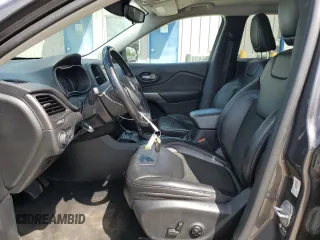 2021 Jeep Cherokee Latitude Plus с VIN 1C4PJLLB8MD168591, выставлен на аукционе Copart как лот 51988045 с пробегом 67 020 миль миль и Чистый • Clean title. История ставок и продаж доступна на DreamBid. Изображение 7.