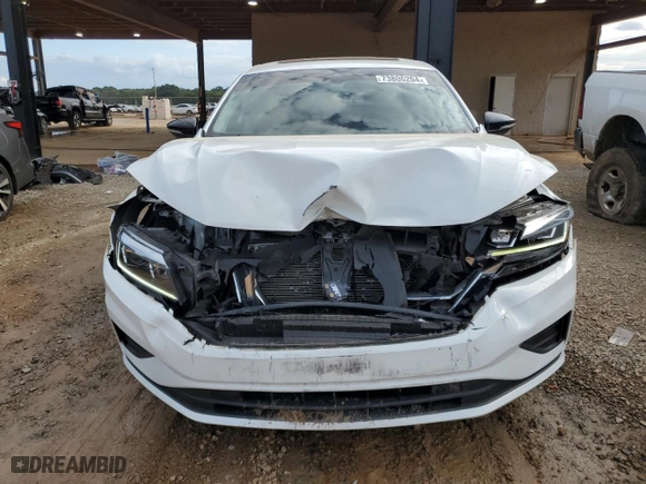 2022 Volkswagen Passat 2.0T Limited Edition with VIN 1VWBA7A38NC004095, listed as a Copart auction lot 73806204 with 50,691 mi miles and Salvage Title. Bid and sale history available at carsss.com. Image 5.