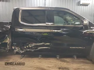 2020 GMC Sierra 1500 Denali with VIN 3GTU9FED5LG294615, listed as a IAAI auction lot 41932141 with 85,049 mi miles and . Bid and sale history available at DreamBid. Image 18.