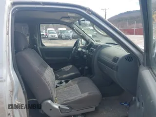 2002 Nissan Frontier XE z VIN 1N6ED26YX2C353086, wystawiony jako IAAI lot #41821399 z przebiegiem 192 027 mil mil oraz . Historia ofert i sprzedaży dostępna na DreamBid. Obrazek 5.