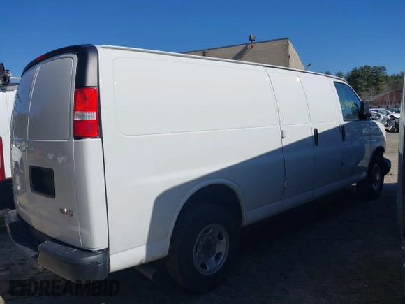 2023 GMC Savana Cargo with VIN 1GTW7BFP5P1106325, listed as a IAAI auction lot 41789802 with 80,382 mi miles and . Bid and sale history available at carsss.com. Image 13.