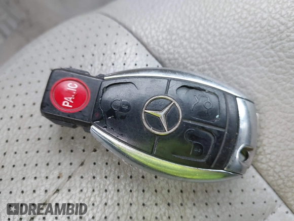 2007 Mercedes-Benz C 230 Sport z VIN WDBRF52H07A921305, wystawiony jako IAAI lot #41957653 z przebiegiem 114 523 mil mil oraz . Historia ofert i sprzedaży dostępna na DreamBid. Obrazek 11.