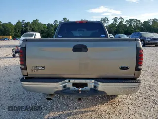 2002 Ford F-150 XL with VIN 1FTRF17232NB22280, listed as a Copart auction lot 62170845 with 216,468 mi miles and Salvage title. Bid and sale history available at DreamBid. Image 6.