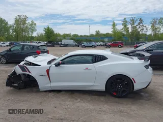 2018 Chevrolet Camaro 2SS with VIN 1G1FH1R77J0184548, listed as a IAAI auction lot 42232532 with 35,994 mi miles and . Bid and sale history available at DreamBid. Image 15.