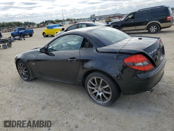 2008 Mercedes-Benz SLK-Class 3.0L with VIN WDBWK54F08F182595, listed as a Copart auction lot 82194674 with 0 mi miles and Non Repairable. Bid and sale history available at carsss.com. Image 2.