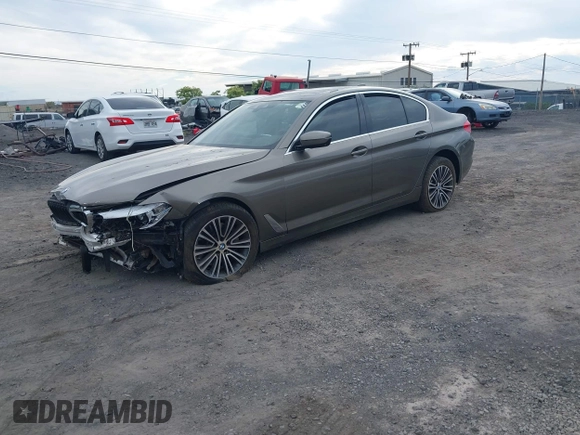 2019 BMW 5 Series 540i with VIN WBAJE5C52KWA98653, listed as a IAAI auction lot 41398589 with Not provided miles and . Bid and sale history available at DreamBid. Image 2.