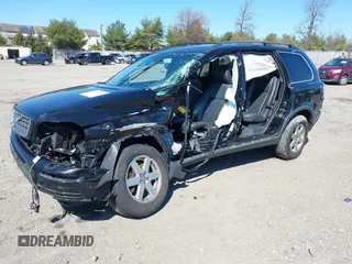 2007 Volvo XC90 I6 with VIN YV4CM982771389460, listed as a IAAI auction lot 41795521 with Not Provided miles and . Bid and sale history available at DreamBid. Image 2.