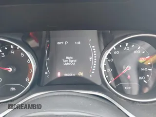 2021 Jeep Compass Altitude с VIN 3C4NJDBB6MT564236, выставлен на аукционе IAAI как лот 42176870 с пробегом 66 258 миль миль и . История ставок и продаж доступна на DreamBid. Изображение 16.