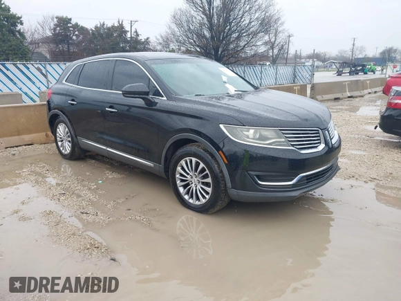 2016 Lincoln MKX Select with VIN 2LMTJ6KRXGBL50561, listed as a IAAI auction lot 41941507 with 81,230 mi miles. Bid and sale history available at carsss.com. Image 1.