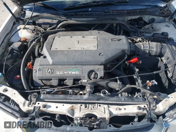 2002 Acura TL w/Navigation with VIN 19UUA56722A019597, listed as a IAAI auction lot 41534165 with 263,064 mi miles. Bid and sale history available at carsss.com. Image 10.