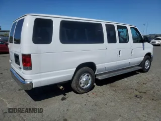 2014 Ford Econoline Passenger XL z VIN 1FBSS3BL7EDB04033, wystawiony jako Copart lot #48813185 z przebiegiem 328 267 mil mil oraz Szkoda całkowita • Salvage title. Historia ofert i sprzedaży dostępna na DreamBid. Obrazek 3.