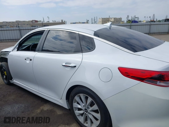 2017 Kia Optima LX with VIN 5XXGT4L38HG139645, listed as a IAAI auction lot 42054556 with 110,589 mi miles and . Bid and sale history available at carsss.com. Image 15.