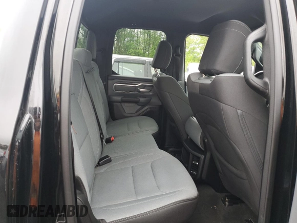 2021 Ram 1500 Big Horn z VIN 1C6SRFBT7MN757180, wystawiony jako Copart lot #55508355 z przebiegiem 75 435 mil mil oraz Szkoda całkowita • Salvage title. Historia ofert i sprzedaży dostępna na DreamBid. Obrazek 10.