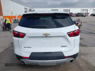 2021 Chevrolet Blazer LT z VIN 3GNKBCRS3MS576373, wystawiony jako IAAI lot #41538823 z przebiegiem 89 181 mil mil oraz . Historia ofert i sprzedaży dostępna na DreamBid. Obrazek 17.