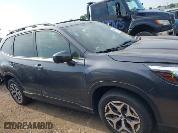 2020 Subaru Forester Premium with VIN JF2SKAJCXLH577546, listed as a IAAI auction lot 42594599 with 55,168 mi miles and . Bid and sale history available at DreamBid. Image 14.